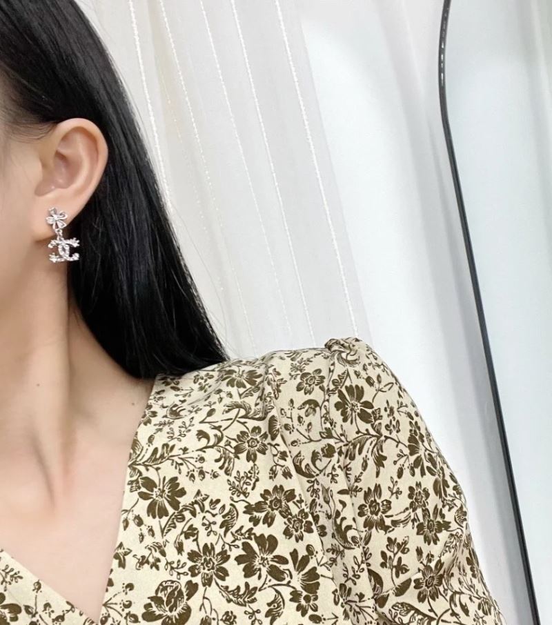 Ch**el earrings